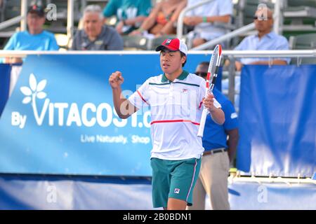 Delray Beach, Floride, États-Unis. 19 février 2020. 19 février - Delray Beach: Brandon Nakashima (USA) célébrant ici, défaites, Cameron Norrie(GBR) pendant le deuxième tour à la plage Delray 2020 ouvert par Vitacost.com à Delray Beach, Floride.(crédit photo: Andrew Patron/Zuma Press Newswire) crédit: Andrew Patron/ZUMA Wire/Alay Live News Banque D'Images