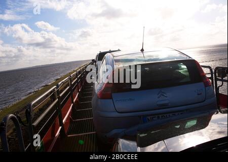 ALLEMAGNE, SCHLESWIG-HOLSTEIN, HINDENBURGDAMM, VOITURES EN TRAIN POUR ALLER À L'ÎLE DE SYLT, DB AUTOZUG (MOTO) Banque D'Images