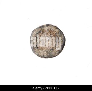 Antiquité classique, pièce de monnaie, aes, métal, cuivre, Diam., 6 - 15 mm, roman 380-500 AD, Tunisie Banque D'Images