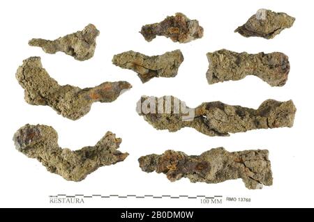 Pays-Bas Moyen âge, partie de chaîne, maillons, 11 x, 8-forme, fer, 9.0 x 2.2 cm, x, Pays-Bas, Utrecht, Wijk bij Duurstede, Wijk bij Duurstede, Dorestad Banque D'Images