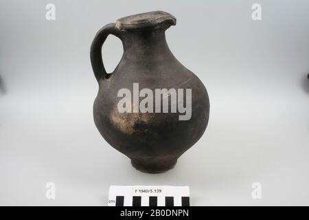 Pays-Bas période romaine, pichet, poterie, h, 21,5 cm, diam, 16 cm, roman, Pays-Bas, Utrecht, Bunnik, Vechten Banque D'Images