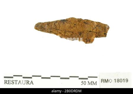 Pays-Bas Moyen âge, partie de point, solide, fer, 4,0 x 1,2 cm, x, Pays-Bas, Utrecht, Wijk bij Duurstede, Wijk bij Duurstede, Dorestad Banque D'Images