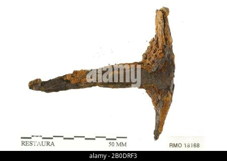 Pays-Bas Moyen âge, partie de clou, tête en T, fer, 6,5 x 6,1 cm, x, Pays-Bas, Utrecht, Wijk bij Duurstede, Wijk bij Duurstede, Dorestad Banque D'Images