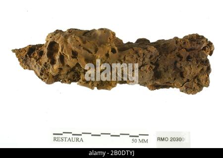 Pays-Bas Moyen âge, partie de point, avec arbre, fer, 10,4 x 3,2 cm, x, Pays-Bas, Utrecht, Wijk bij Duurstede, Wijk bij Duurstede, Dorestad Banque D'Images