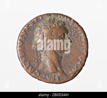 Pays-Bas période romaine, pièce de monnaie, frêne, Domitian, métal, cuivre, Diam., 29 mm, poids, 7,59 gr, roman 82, Pays-Bas, Utrecht, Bunnik, Vechten Banque D'Images