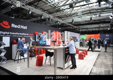 Berlin. 19 février 2020. Photo prise le 19 février 2020 montre la zone d'exposition de Bosch ConnectedWorld 2020, la conférence annuelle sur l'Internet des objets (IoT) organisée par la société allemande d'ingénierie et de technologie Bosch à Berlin, Allemagne. Crédit: Yan Feng/Xinhua/Alay Live News Banque D'Images