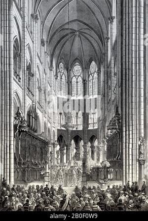 Liturgie de la Saint-Sylvestre à notre-Dame de Paris, après la restauration du XIXe siècle Banque D'Images