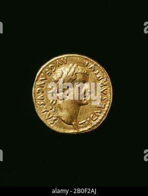 Pièce d'or (aureus) de l'empereur Tiberius., pièce de monnaie, métal, or, romain 47-69 AD, Pays-Bas, Hollande-Méridionale, Katwijk, Valkenburg Banque D'Images