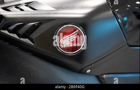 Hambourg, Allemagne. 20 février 2020. Le logo de la société Honda sur une moto, pris lors d'une conférence de presse à l'occasion Des Journées Moto de Hambourg (21 au 23 février 2020). Crédit: Daniel Reinhardt/Dpa/Alay Live News Banque D'Images