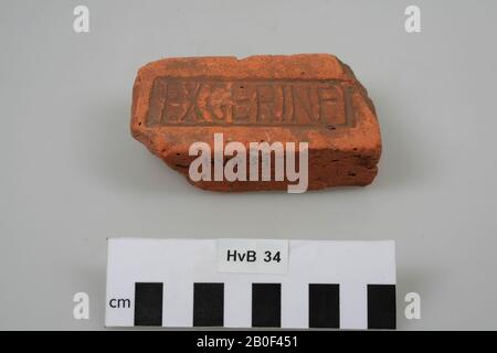 Fragment d'une brique ultérieure avec cachet EXGERINF., Plus Tard, brique, fragment, faïence, brique, 9,5 x 5,2 x 3 cm, romain, néerlandais, Gueldre, Nimègue, Nimègue, Nimègue Banque D'Images