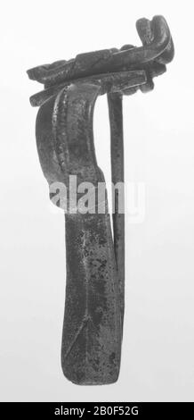 Bronze yeux fermés fibula, Haalebos type Ac., fibula, yeux fibula, métal, bronze, longueur: 5,5 cm, roman 1-100, Pays-Bas, Gueldre, Maasdriel, Alem, Maas Banque D'Images
