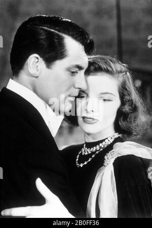 Année De Vacances : 1938 États-Unis Directeur : George Cukor Katharine Hepburn, Cary Grant Banque D'Images