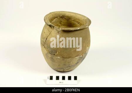 Pays-Bas Moyen âge, oeuf, poterie, Frankish, h, 18,7 cm, diam, 18,5 cm, vmeb, Pays-Bas, Gueldre, Renkum, Heelsum Banque D'Images