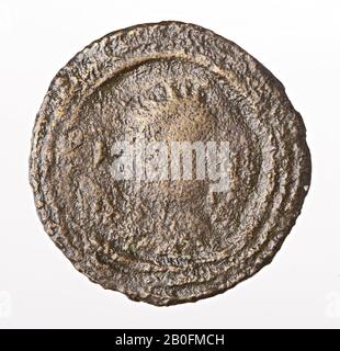 Pays-Bas Moyen âge, fibula, disque fibula, métal, bronze, vmeb 500-600, Pays-Bas, Gueldre, Berg en Dal, Millingen aan de Rijn Banque D'Images