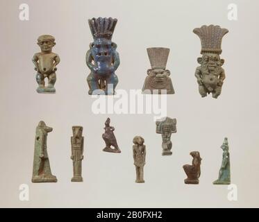 Statue, Chnoem, debout, ramskop, amulet, dieu, foi, 4,1 cm, Egypte Banque D'Images