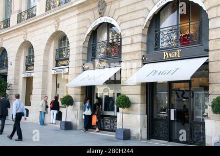 Boutique de luxe Piaget Sur Place Vendome Paris, Ile de France, Europe Banque D'Images