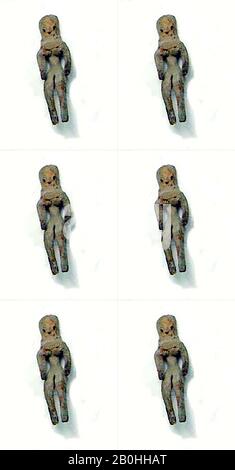 Figure de la Déesse de la fécondité, Balouchistan, CA. 2700–3000 av. J.-C., Balouchistan, Terre Cuite, H. 5 1/8 po. (13 cm); W. 1 3/4 po. (4,4 cm) ; D. 1 1/4 po. (3,2 cm), céramique Banque D'Images