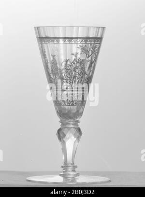 Wineglass, bohémien, Californie. 1730, verre bohémien, Zwischengold, Total : 6 1/4 × 2 7/8 po. (15,9 × 7,3 cm), verre Banque D'Images