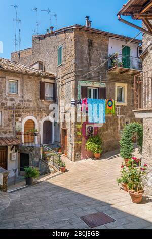 Vue panoramique dans le village de Vallerano, province de Viterbo, Lazio, Italie. Banque D'Images