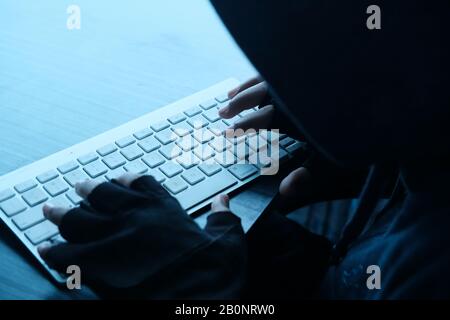 vue de dessus des données d'étanchéité des pirates à capuchon de l'ordinateur portable Banque D'Images