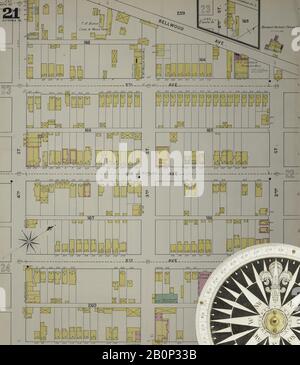 Image 22 De La Carte D'Assurance-Incendie Sanborn D'Altoona, Comté De Blair, Pennsylvanie. 1894. 43 feuille(s). Direction, Amérique, plan de rue avec un compas du XIXe siècle Banque D'Images