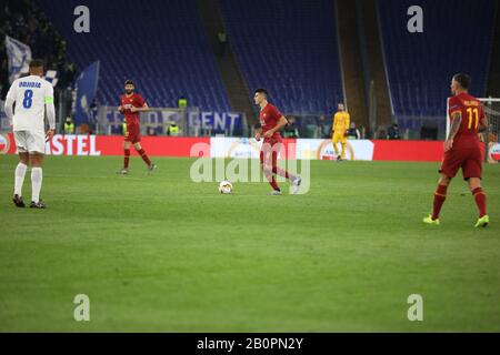 Rome, Italie. 20 février 2020. Diego Perotti à Stadio Olimpico de Rome. Alors que Roma bat 1-0 KK Genk pour la 32ème ronde de l'UEFA Europa League avec un but de Carles Perez dans la première moitié. (Photo De Paolo Pizzi/Pacific Press) Crédit: Agence De Presse Du Pacifique/Alay Live News Banque D'Images