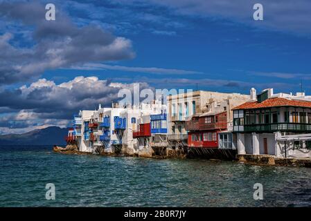 Petite baie de Venise de la ville de Mykonos sur l'île de Mykonos en Grèce Banque D'Images