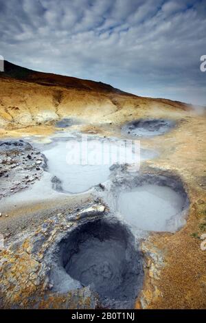 Pots de boue de la zone géothermique de Krysuvik, Islande, Krysuvik Banque D'Images