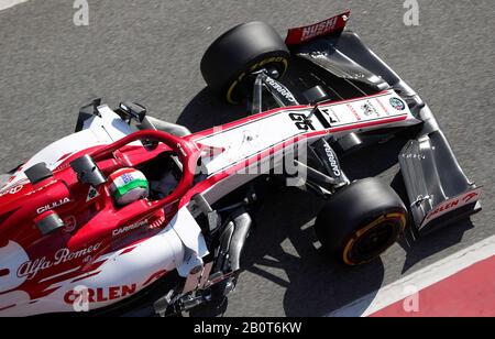 Antonio Giovinazzi d'alfa Romeo dans la voie de la fosse au cours de la troisième journée de tests pré-saison au circuit de Barcelone - Catalunya. Banque D'Images