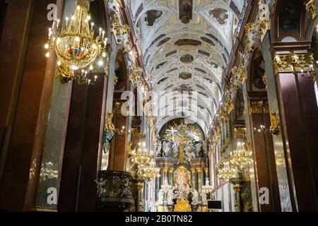 La Pologne, CZESTOCHOWA- 19 novembre 2019 : Autel de Jasna Gora (Basilique Basilique de la constatation de la Sainte Croix, Nativité de la Bienheureuse Vierge Marie) Banque D'Images