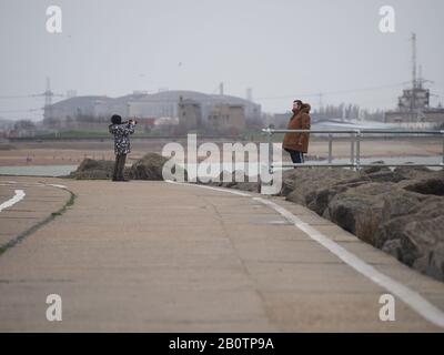 Sheerness, Kent, Royaume-Uni. 21 février 2020. Météo au Royaume-Uni : un après-midi gris, venteux, froid et couvert à Sheerness, Kent. Crédit: James Bell/Alay Live News Banque D'Images