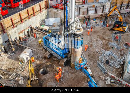 Site De l'édifice Entier, site de construction du nouvel emplacement d'entrée de Cannon Street à Bank Station, BSCU (Bank Station Capacity Upgrade), Londres Banque D'Images