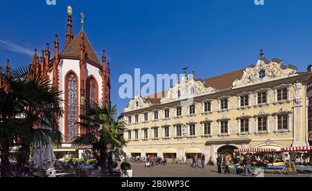 Marché Supérieur Avec Marienkapelle Et Falkenhaus, Wuerzburg, Basse-Franconie, Bavière, Allemagne, Europe Banque D'Images