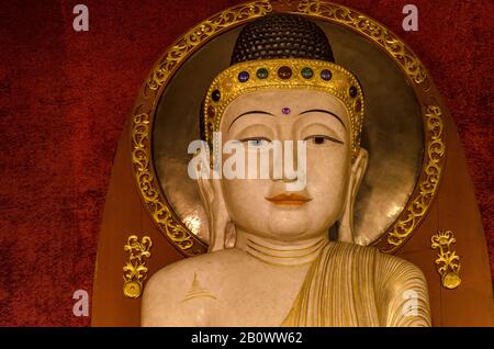 Bouddha, sculpture, temple de Jing'an, Shanghai, Chine, Asie Banque D'Images