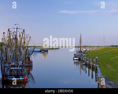 Port De Greetsiel, Frise Orientale, Basse-Saxe, Allemagne, Banque D'Images