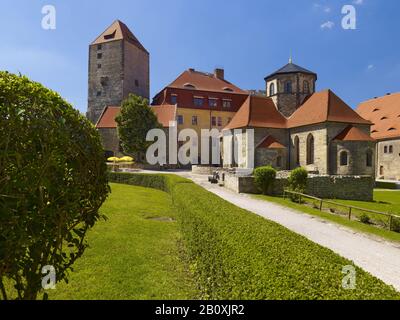 Cour du château de Querfurt avec Marterturm, Maison princière et Église du Château, Saxe-Anhalt, Allemagne, Banque D'Images