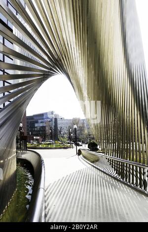 DZ Bank Tower, gratte-ciel SELMI, Platz der Republik, Francfort-sur-le-Main, Hesse, Allemagne, Banque D'Images