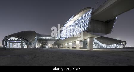 Métro à la périphérie de Dubaï, Emirats Arabes Unis, Banque D'Images