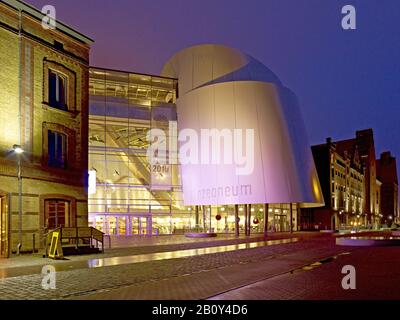 Ozeaneum À Stralsund, Mecklembourg-Poméranie-Occidentale, Allemagne, Banque D'Images