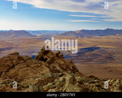 Cratère de Ramon, cratère d'érosion à Mitzpe Ramon dans le désert du Negev, Israël, Banque D'Images