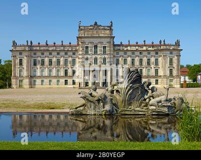 Palais Baroque Ludwigslust, Comté De Ludwigslust-Parchim, Mecklembourg-Poméranie-Occidentale, Allemagne, Banque D'Images