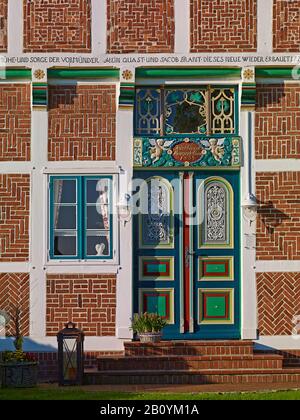 Porte d'une ferme Altländer à Neuenfelde, Altes Land, Hanseatic City de Hambourg, Allemagne, Banque D'Images