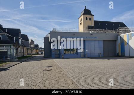 Diez, Allemagne. 21 février 2020. La photo montre la prison. Les détenus qui travaillent gagnent beaucoup moins que le salaire minimum dans tout le pays. En Rhénanie-Palatinat, ils reçoivent entre 8,26 et 17,20 euros nets, selon leur niveau de rémunération - pour toute une journée de travail. (À dpa : « les prisonniers qui travaillent gagnent bien en dessous du salaire minimum ») crédit : Thomas Frey/dpa/Alay Live News Banque D'Images