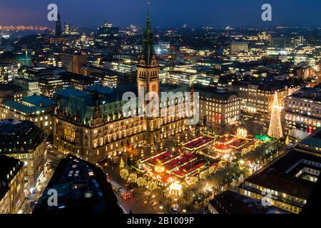 Marché de Noël sur le Hamburg Rathausmarkt, Hambourg, Allemagne Banque D'Images