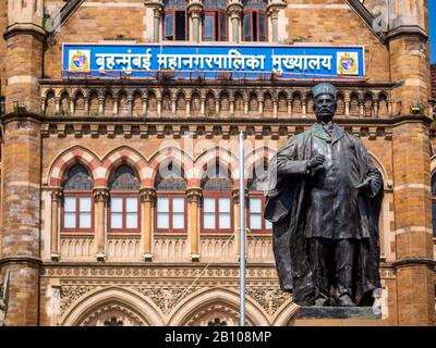 Mumbai, Inde - 18 décembre 2019 : bâtiment municipal du BMC à Mumbai City, Inde. Architecture britannique et bâtiment historique à Mumbai Banque D'Images