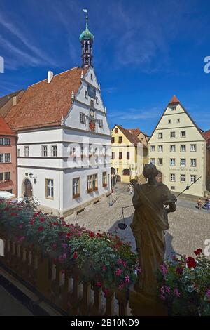 Ratstrinkstube sur la place du marché, Rothenburg ob der Tauber, moyenne-Franconie, Bavière, Allemagne Banque D'Images