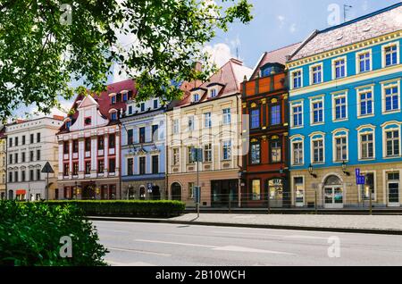 Bâtiments colorés sur la vieille ville de Wroclaw rue en été Banque D'Images