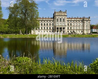 Palais Baroque Ludwigslust, Comté De Ludwigslust-Parchim, Mecklembourg-Poméranie-Occidentale, Allemagne Banque D'Images