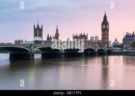 Westminster Bridge, Palais De Westminster Et Big Ben, Londres, Royaume-Uni Banque D'Images