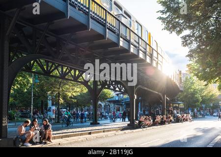 Station De Métro U-Bahn (U-Bahn), Tor, Kreuzberg, Berlin, Allemagne Banque D'Images